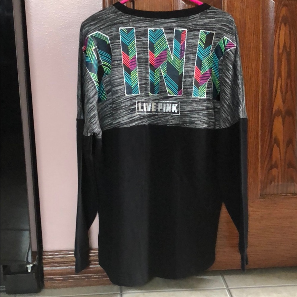 Vs PINK HTF varsity crew